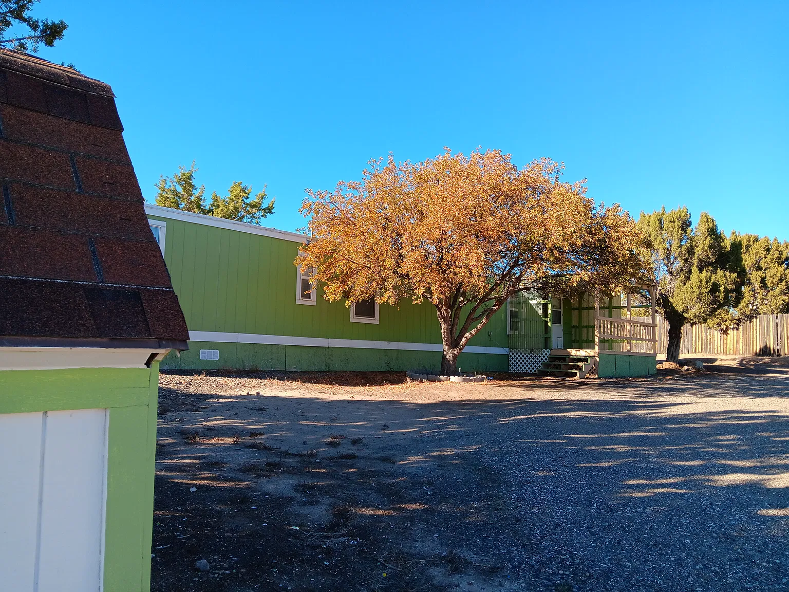 3 bed, 924 sqft, $1,500 — Photo 2