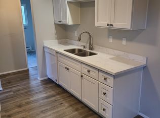 2702 S 74th St APT I, Tacoma, WA 98409