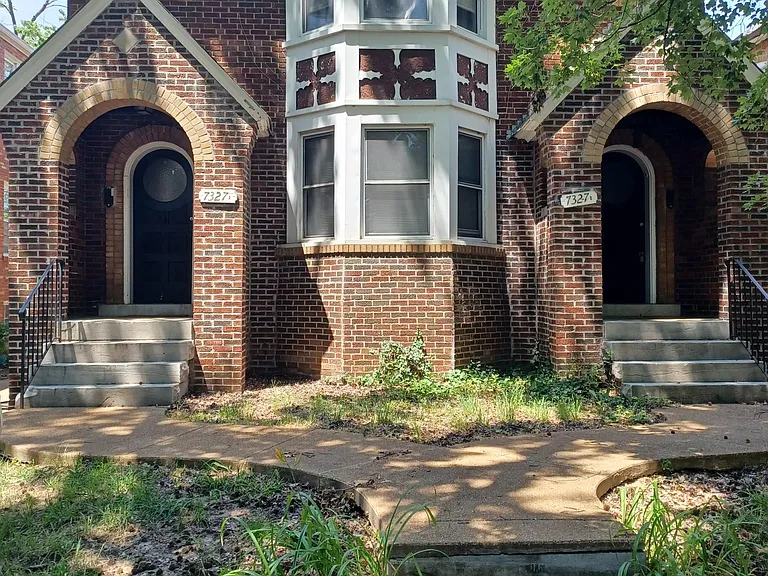 7327 Amherst Ave #B — Photo 1