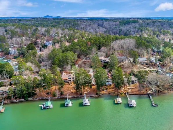 539 Long Reach Dr, Salem, SC 29676