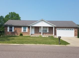687 Fawn Ridge Ct, Sullivan, MO 63080