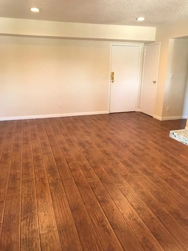 Building Photo - 18530 Hatteras St #310