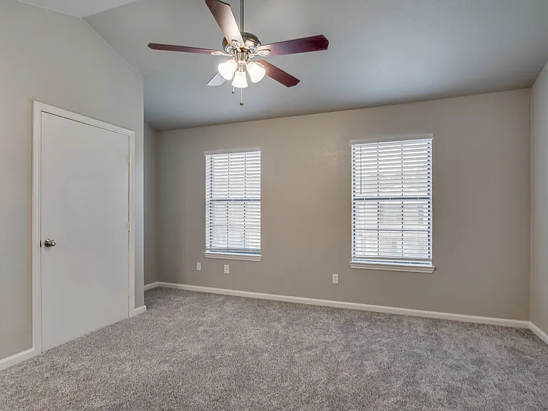 224 Samuel Blvd #K-5 — Photo 13