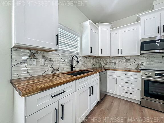 4th image of 1001 Jenkins St