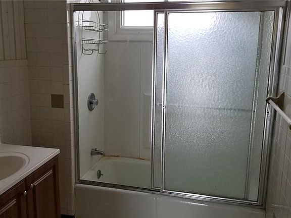 5th image of 130 Ideal St
