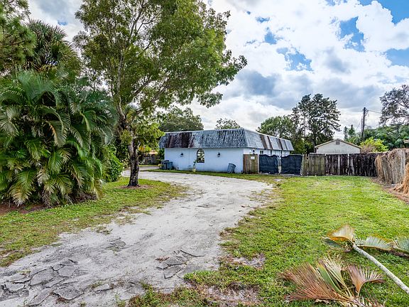 Home For Sale In Monmouth Estates