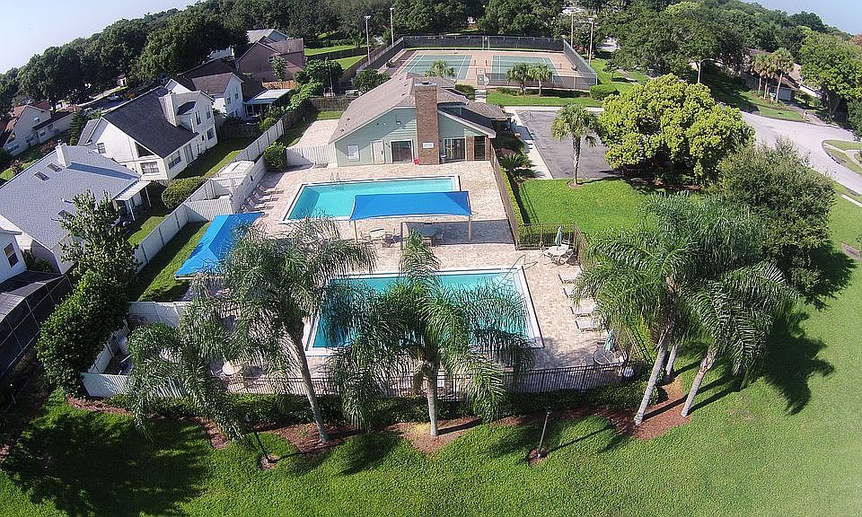 2nd image of 3163 Golden View Ln