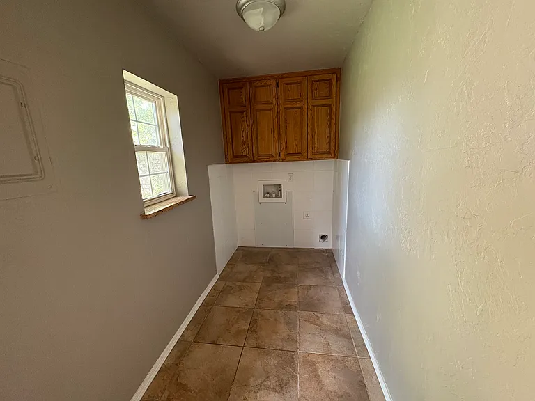5001 Westway Trl — Photo 9