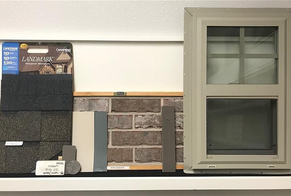 2nd image of 5004 E Cabo Dr