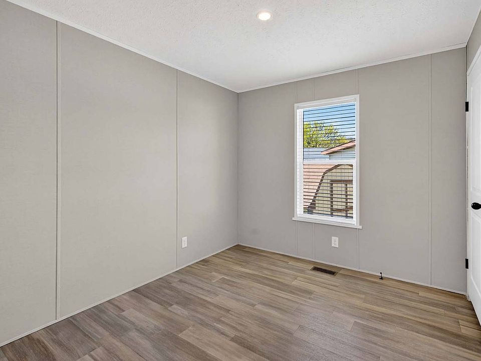 2402 Carl Ct #81, photo 15