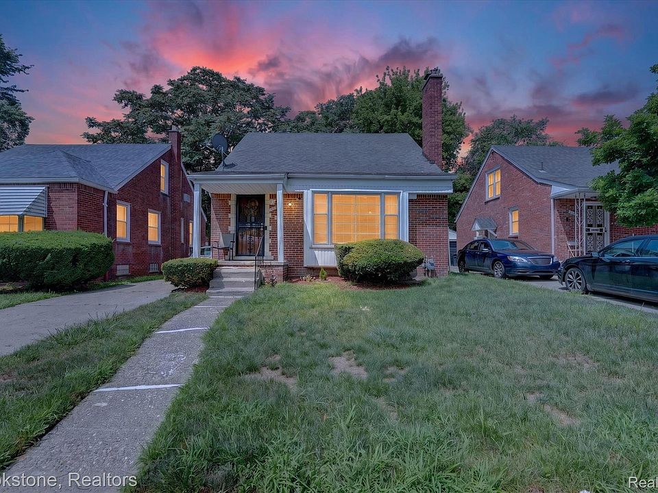 1st image of 15461 Vaughan St