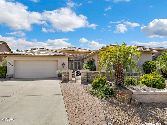 2nd image of 63327 E Desert Crest Dr