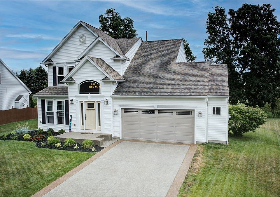 1st image of 17 Stream View Ln