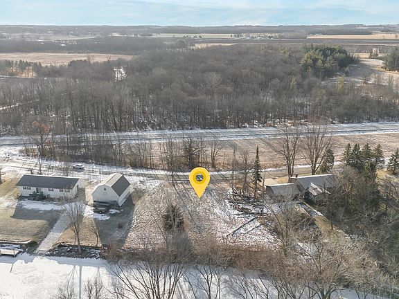 3rd image of Shirley Ct