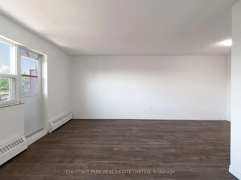 888 Glen St #503 — Photo 11