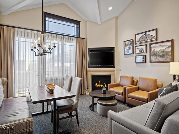 5th image of 2100 W Frostwood Blvd #7124