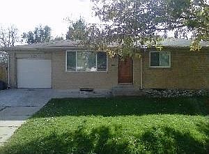 3rd image of 3320 W Arlington Ave