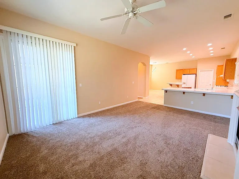 405 Hearst Dr — Photo 9