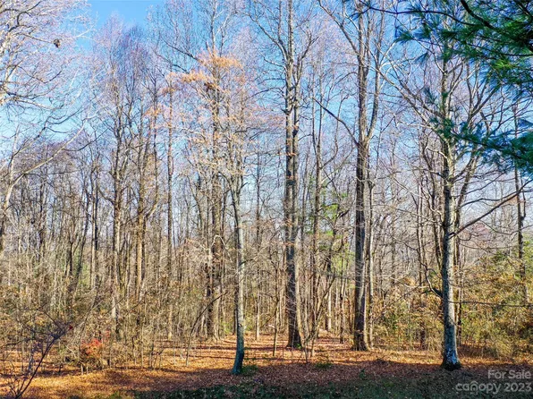 515 Hagen Dr #12, Hendersonville, NC 28739
