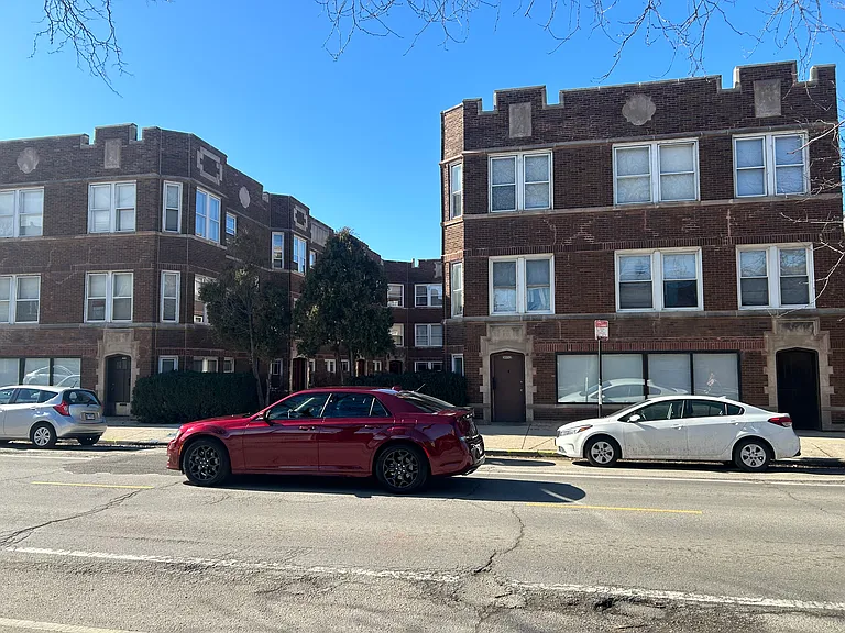 3048 N Laramie Ave #2B — Photo 4