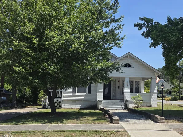 317 S 4th St, Smithfield, NC 27577
