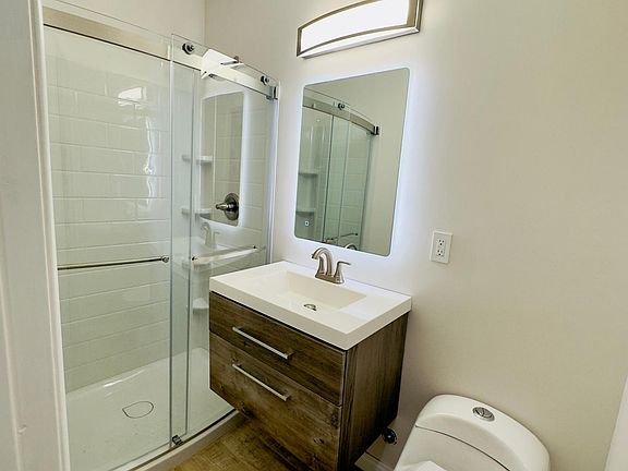 4th image of 17404 Elgar Ave #B