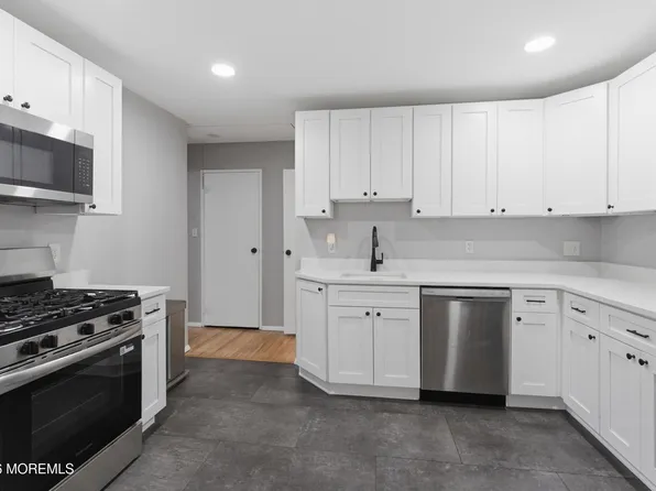 12 Heron Street #D, Manchester, NJ 08759