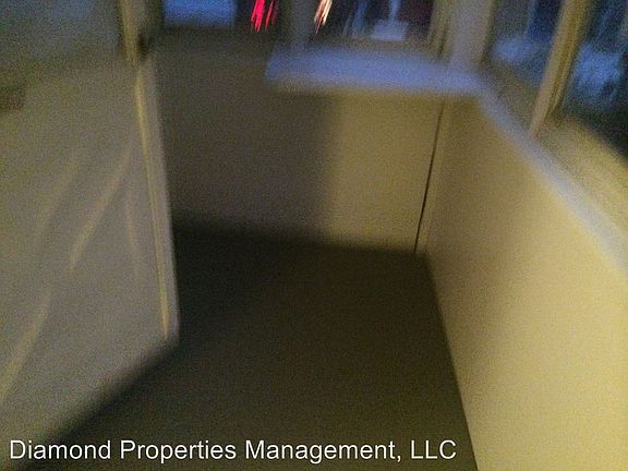 2nd image of 252 N State St #2