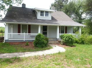 4204 Northampton Dr, Winston Salem, NC 27105