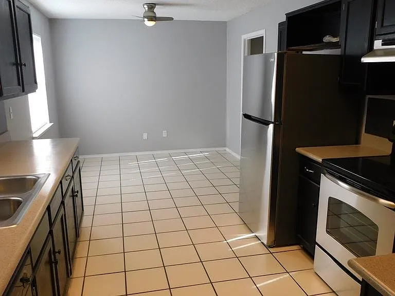8232 Meadowbrook Dr — Photo 84