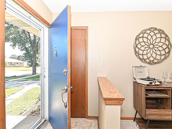 3rd image of 4123 N 95th STREET