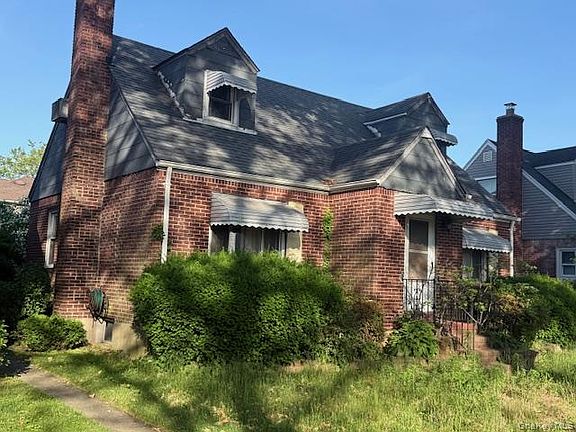 2nd image of 38 Pearl Street
