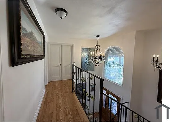 933 S Susan St — Photo 13