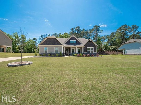4th image of 205 Oakleigh Manor Dr