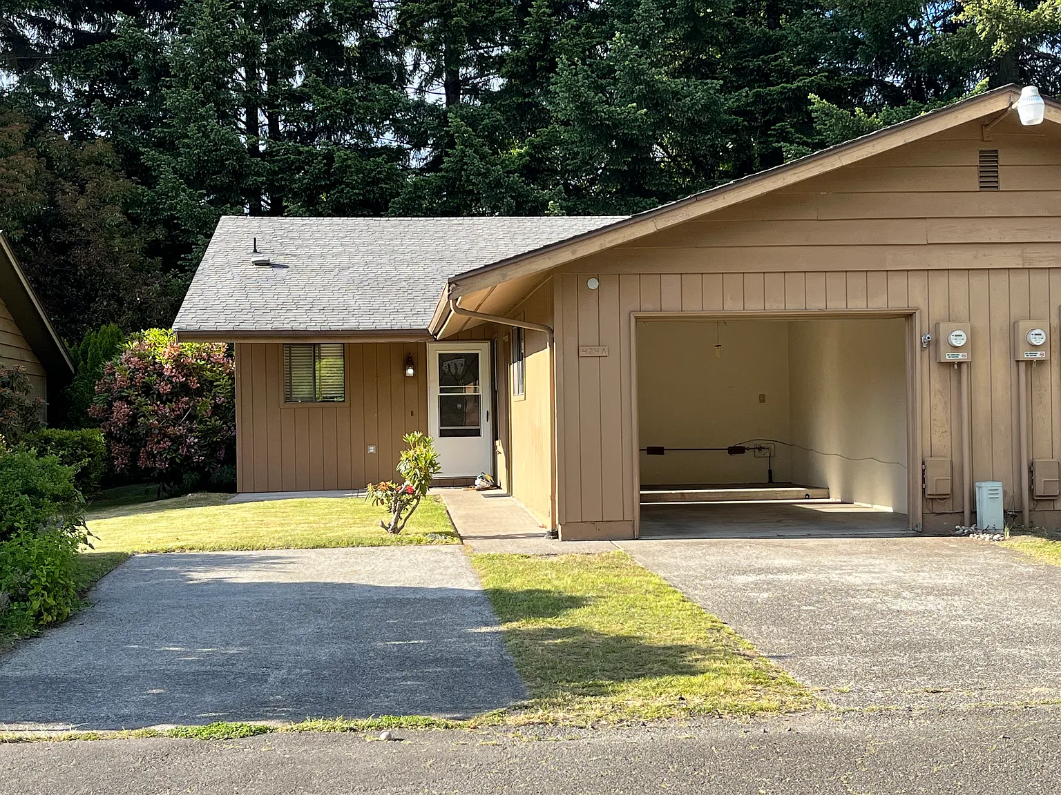 424 N St SE — Photo 2