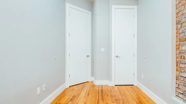 Rented by Nooklyn NYC LLC | media 29