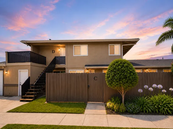 17102 Emerald Ln, Huntington Beach, CA