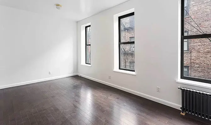 Rented by REAL New York | media 5