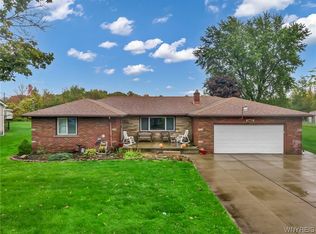 5985 Miller Rd, Niagara Falls, NY 14304