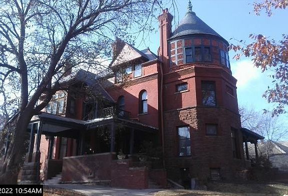 2nd image of 1937 F St #6