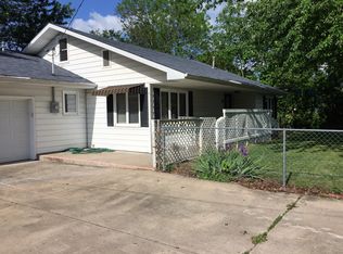 103 E South St, Nixa, MO 65714
