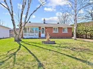 103 Sherwood St, Ottawa, ON K2L1K8