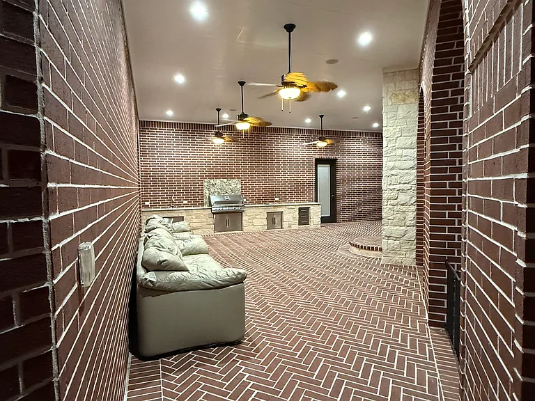 19603 Fairway Island Dr — Photo 66