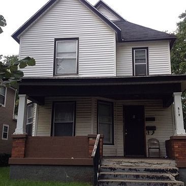 1st image of 819 Cass Ave SE #1