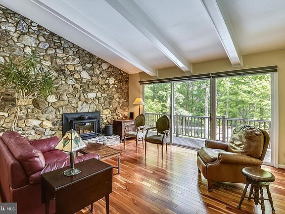 5th image of 706 Peggy Stewart Ct
