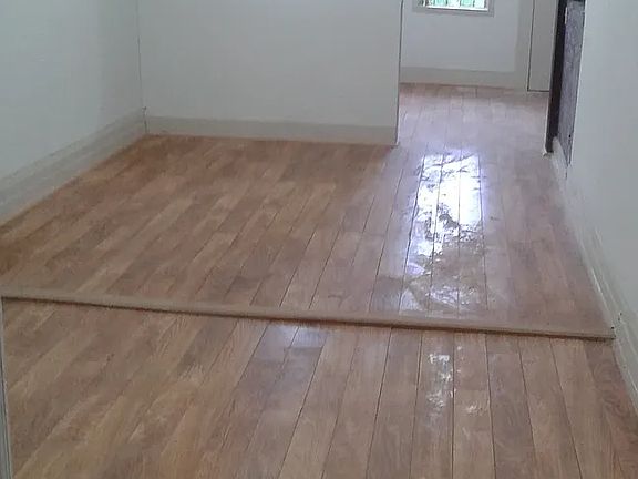 4th image of 736 E 133rd St #2