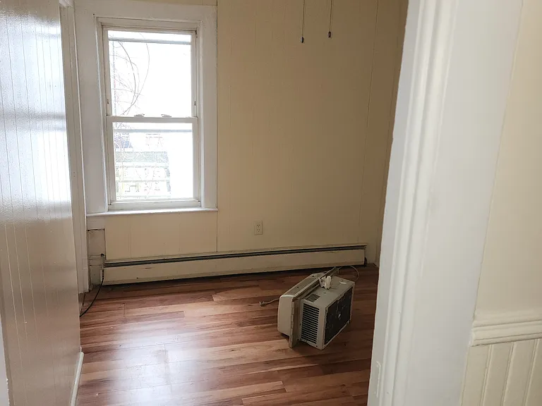 1551 4th Ave #2 — Photo 8