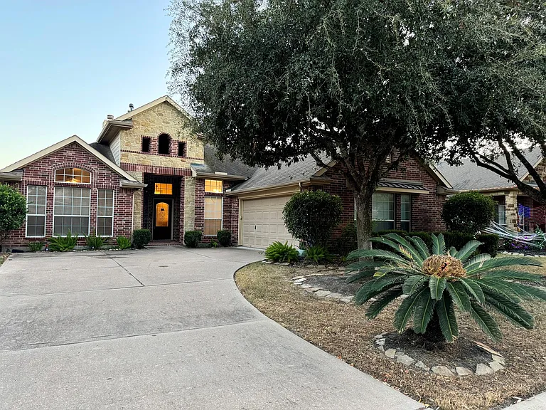 26123 Ginger Gables Ln — Photo 2
