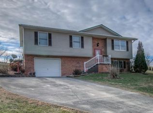 129 Snapp Rd, Church Hill, TN 37642