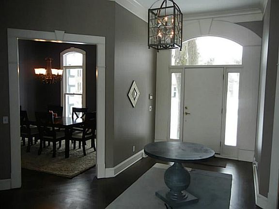 4th image of 30064 Waterford Dr